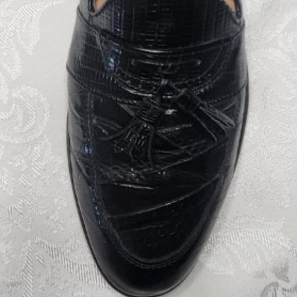 Men's Stacy Adams Black Snakeskin and Leather Tassel Slip-on Dress Loafer - Picture 6 of 12